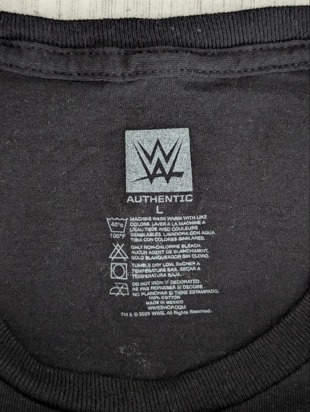 WWE Jey Uso Black Short-Sleeve Tee 'Run That Ish Back' Graphic - Picture 2 of 2